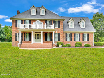 1441 Saddlewood Dr Greenville, NC 27858