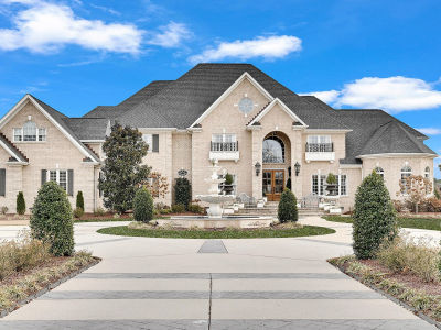 1157 Autumn Lakes Dr Grimesland, NC 27837