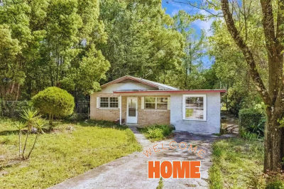 2705 Lake Henrietta St Tallahassee, FL 32310