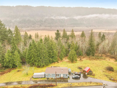734 Davis Lake Rd Morton, WA 98356
