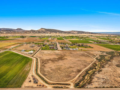 1326 L 7/10 Rd Loma, CO 81524