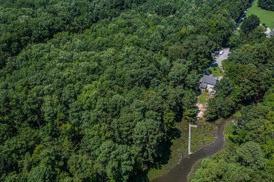 14 Indian Pointe Dr Kilmarnock, VA 22482