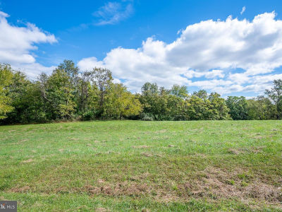 72 Nimitz Ln Hedgesville, WV 25427