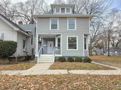 1030 N Winnebago St Rockford, IL 61103