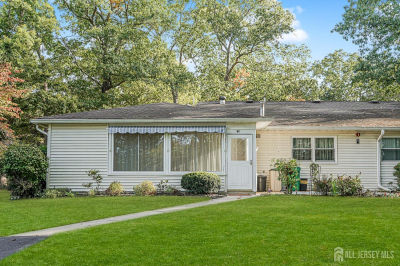 8C Connie Ln Jackson, NJ 08527