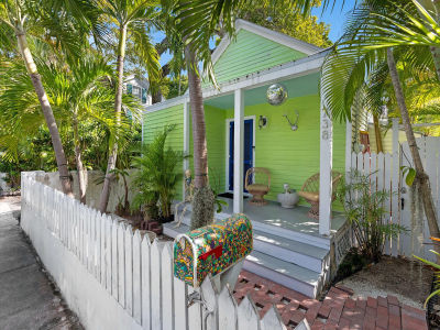 738 Olivia St Key West, FL 33040