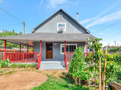 38058 Railroad Ln Marcola, OR 97454