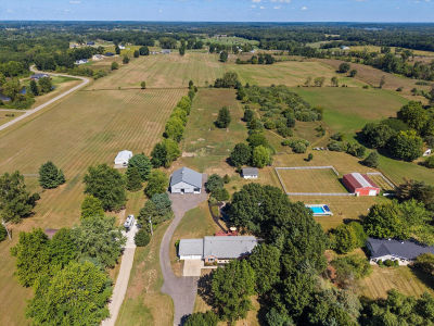 16850 Roe Rd Chelsea, MI 48118
