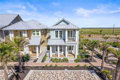 320 S Shore Dr Port Aransas, TX 78373