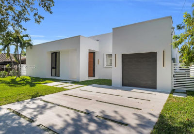 13200 N Bayshore Dr North Miami, FL 33181