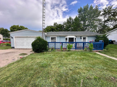 1204 W 14th St Rock Falls, IL 61071