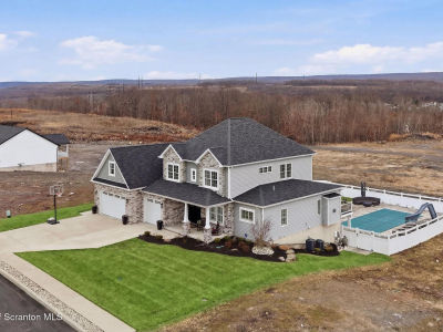 119 Osprey Ln Archbald, PA 18403