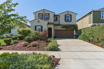 441 Cobalt Dr Hollister, CA 95023