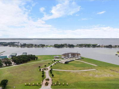 9900 Northshore Blvd APT 3105 Corsicana, TX 75109