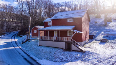 571 Kaylor Frogtown Road, Chicora, PA, USA