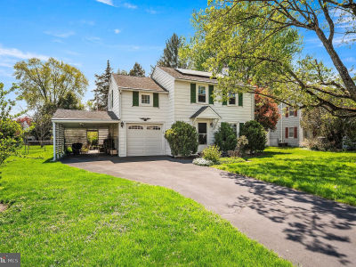 416 Preston Ln Hatboro, PA 19040