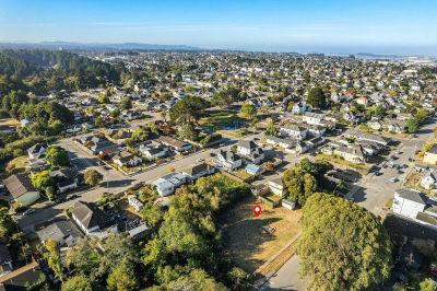 LOT 10th St #B Eureka, CA 95501