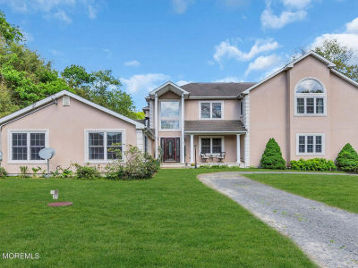 1042 Maxim Southard Rd Howell, NJ 07731