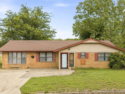 710 Whiterock Dr Marietta, OK 73448