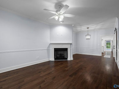 493 Wade Rd SE Owens Cross Roads, AL 35763