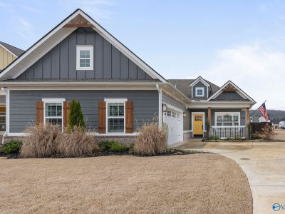 201 Midvale Cir Harvest, AL 35749