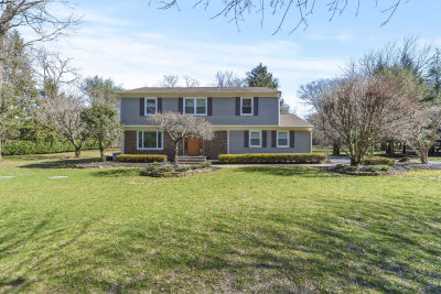 1 Holly Hill Road, Marlboro, NJ, USA