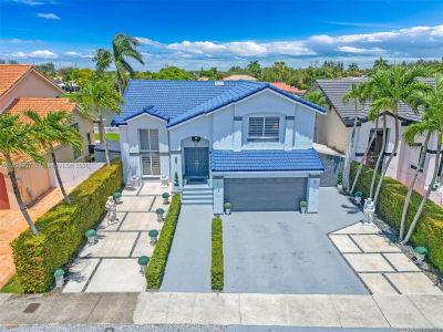 942 NW 133rd Ct Miami, FL 33182