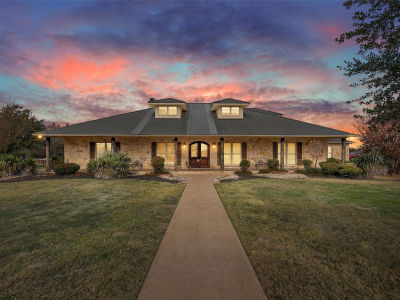 3028 Baylor Camp Rd Crawford, TX 76638