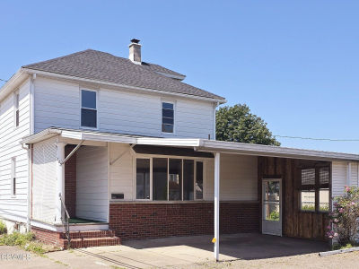 605 Sycamore St Berwick, PA 18603