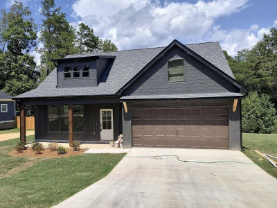 378 Sentry Oaks Chickamauga, GA 30707