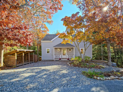 113 Blacksmith Shop Rd Falmouth, MA 02540
