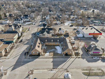 301 W Oakland Ave APT 4 Austin, MN 55912