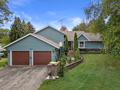 735 S 2nd St Delavan, WI 53115