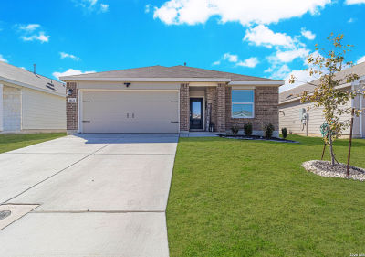 10626 Erinita Way Converse, TX 78109