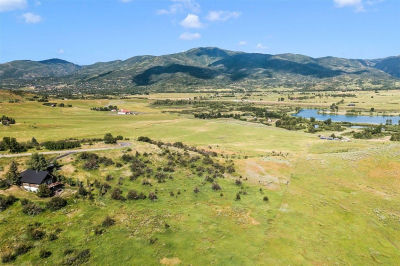 34670 Country Green Rd Steamboat Springs, CO 80487