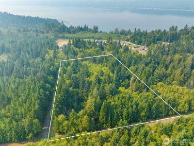 70 E Windy Ridge Ln Belfair, WA 98528