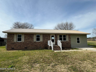 234 Midway Rd Whiteville, NC 28472