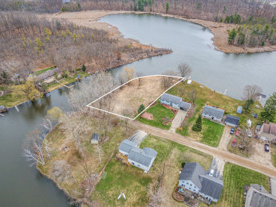 4886 Harding Ave Clarkston, MI 48346