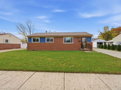 9358 Karen St Romulus, MI 48174