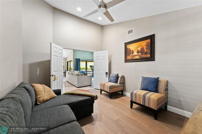 6803 Bitterbush Pl Boynton Beach, FL 33472