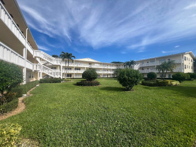 79 Dorset Dr #B Boca Raton, FL 33434
