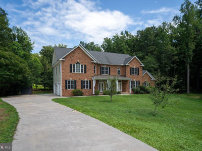 182 Wood Landing Rd Fredericksburg, VA 22405
