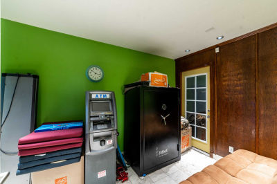 130 North Brookhurst Street, Anaheim, CA 92801, USA