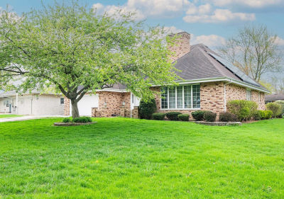 524 Meadow Ln Beecher, IL 60401