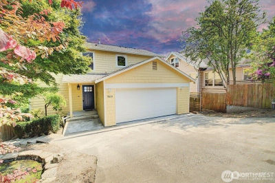 9837 Rainier Ave S Seattle, WA 98118