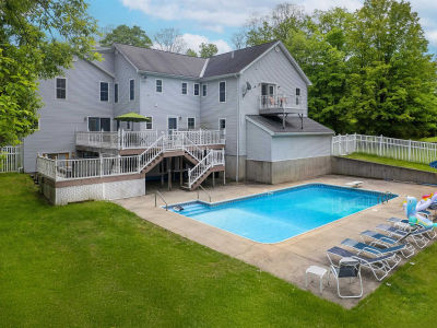 1851 York Street Ext Poultney, VT 05764