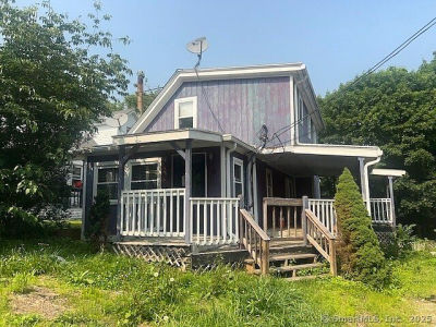 51 N Cliff St Norwich, CT 06360