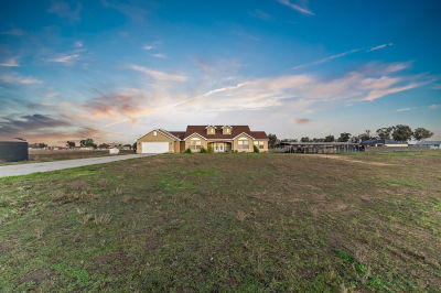 19649 Road 30 1/2 Madera, CA 93638