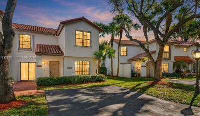 13013 SW 95th Ave Miami, FL 33176