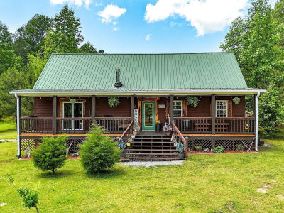 95 County Road 369 Fort Payne, AL 35967